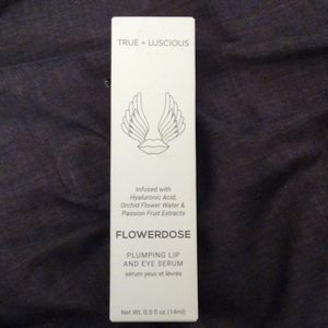 True + Luscious Flowerdose plumping lip and eye serum
